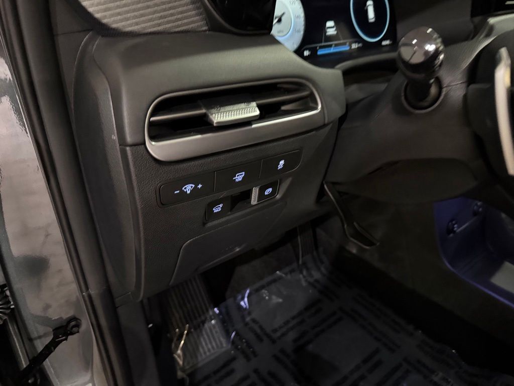 2023 Hyundai Palisade Limited - Photo 13