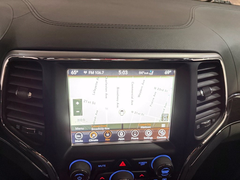 Used 2018 Jeep Grand Cherokee Overland with VIN 1C4RJFCG0JC233053 for sale in Mattoon, IL