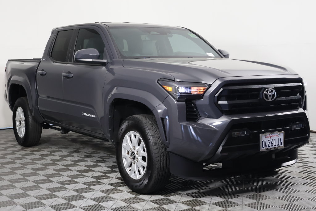 Used 2025 Toyota Tacoma SR5 Truck