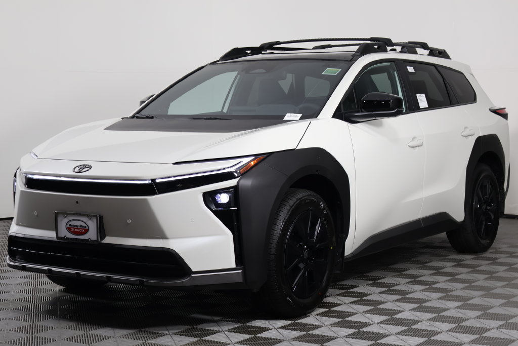  Toyota bZ Woodland