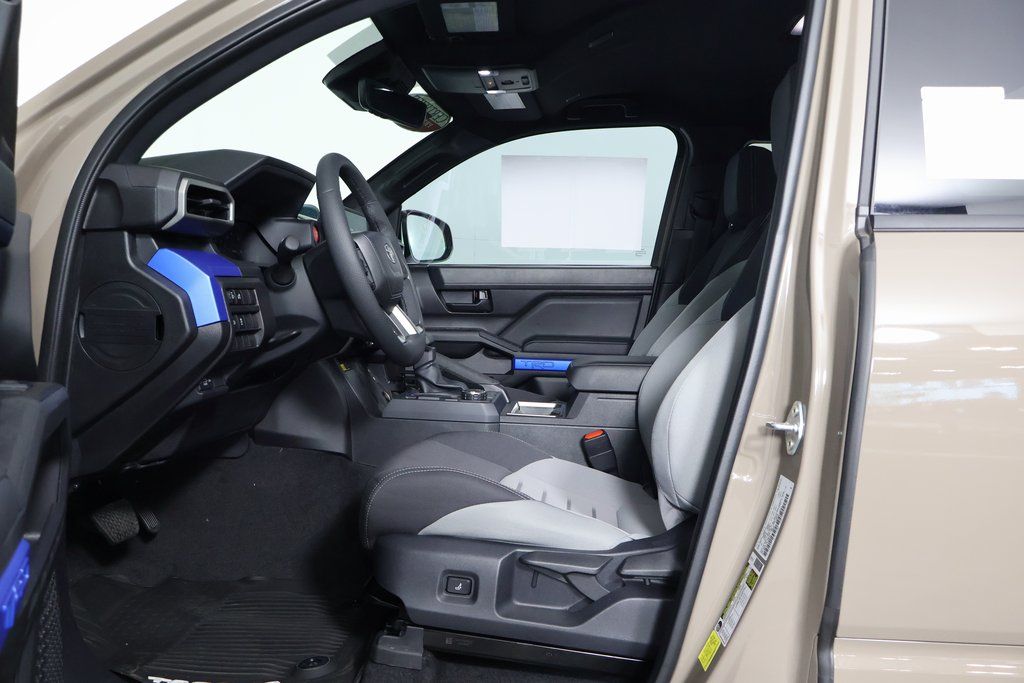 2026 Toyota Tacoma TRD PreRunner - Photo 9
