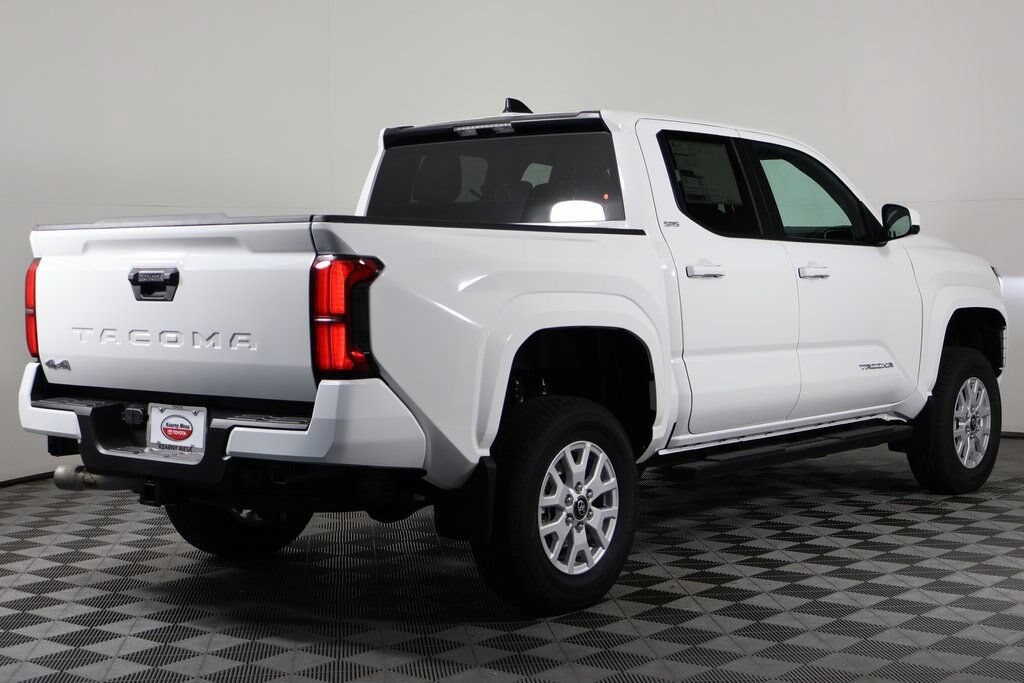 New 2026 Toyota Tacoma SR5 Truck Double Cab