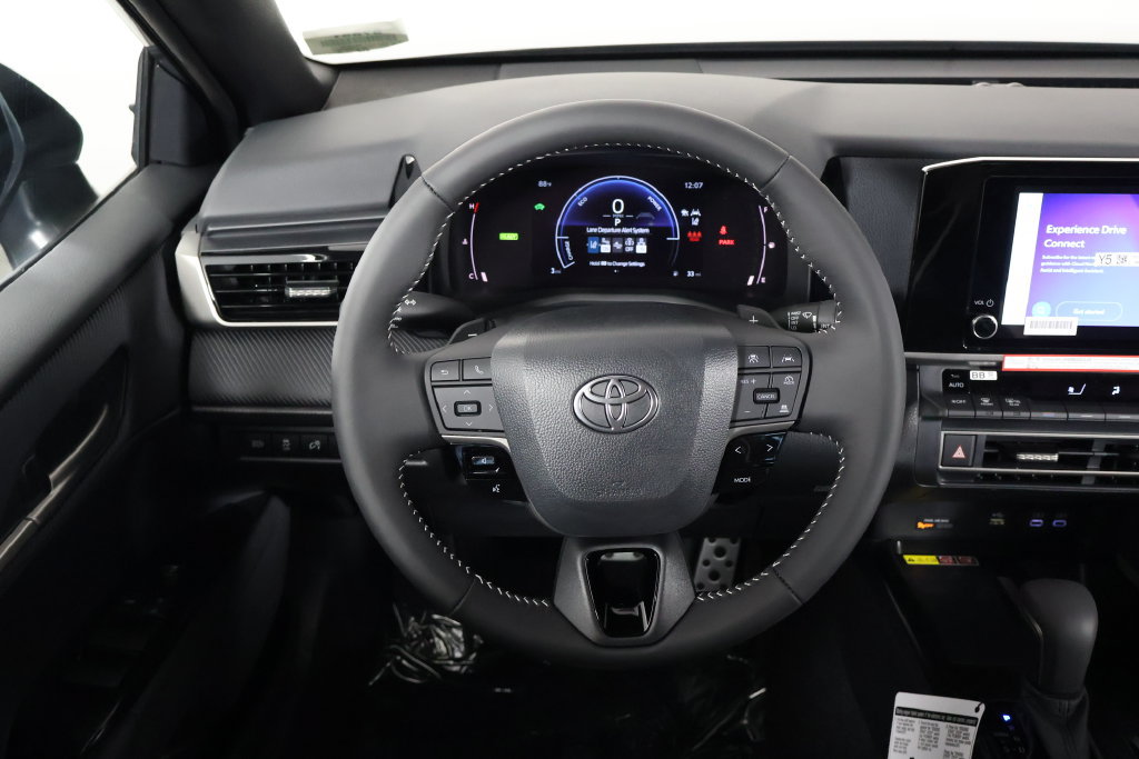 New 2026 Toyota Camry SE Sedan