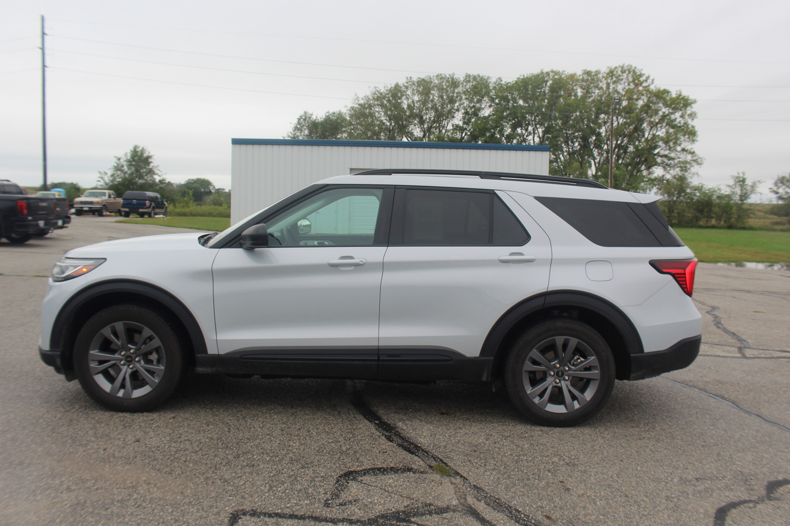 Used 2026 Ford Explorer Active w/100A Pkg
