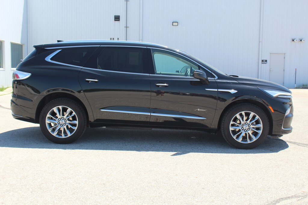 Used 2023 Buick Enclave Avenir SUV