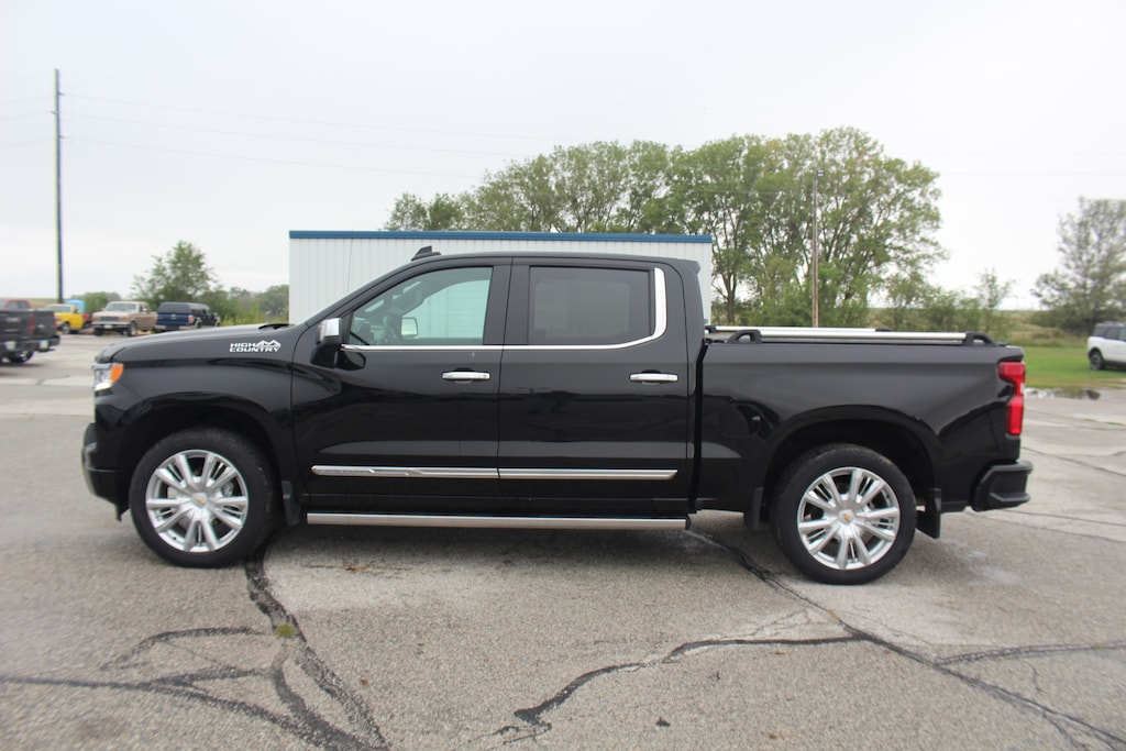 Used 2025 Chevrolet Silverado 1500 High Country Truck