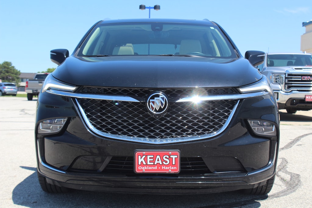 Used 2023 Buick Enclave Avenir SUV