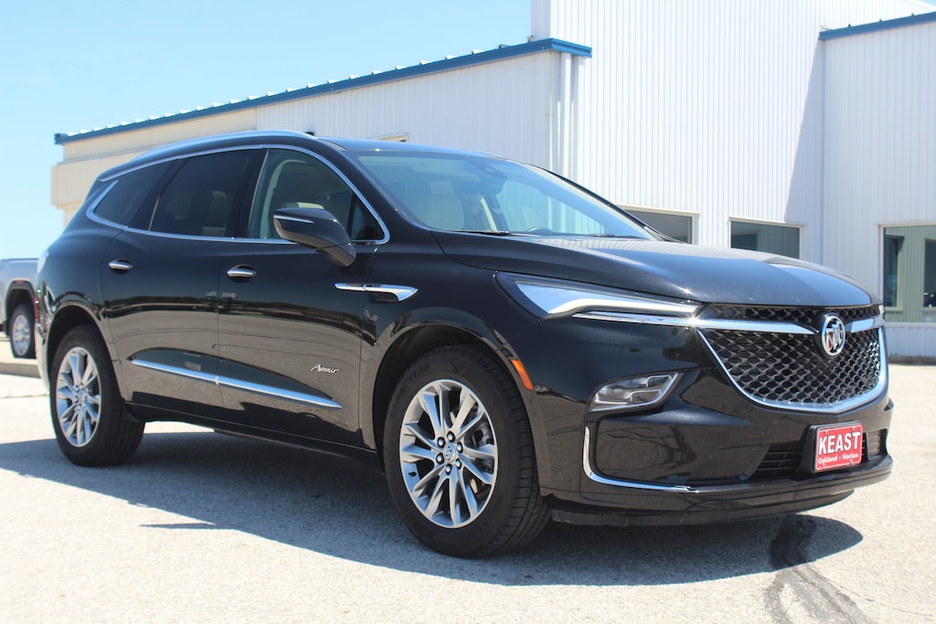 Used 2023 Buick Enclave Avenir SUV