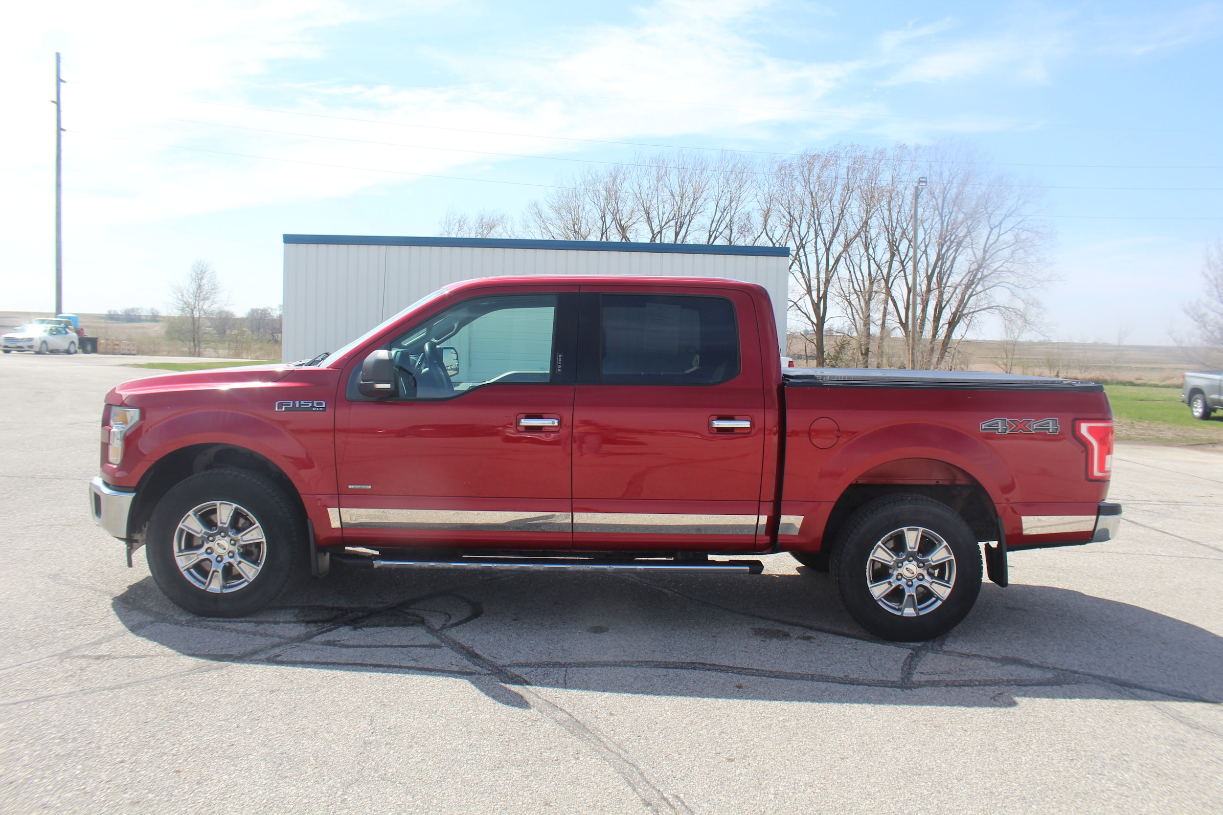 Used 2017 Ford F-150 XLT with VIN 1FTEW1EG9HKC12766 for sale in Harlan, IA
