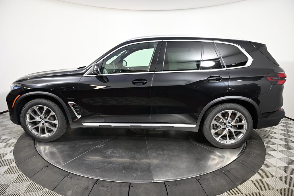 New 2026 BMW X5 xDrive50e SUV