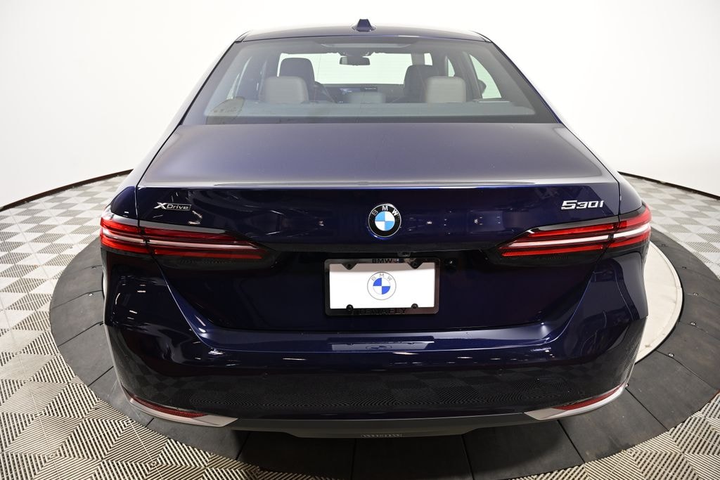 New 2027 BMW 530i xDrive Sedan