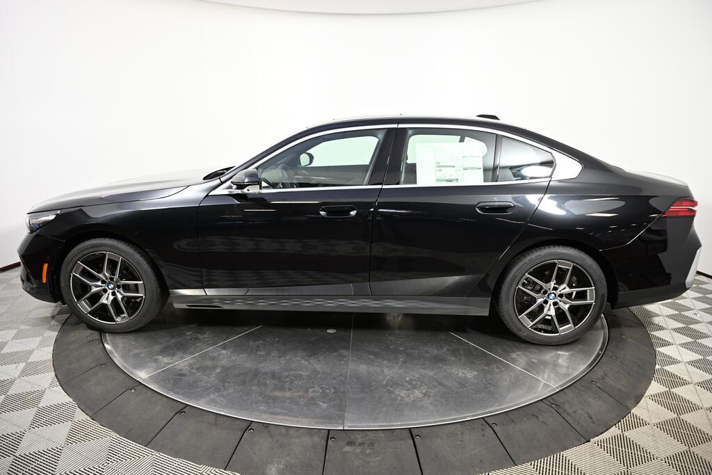 New 2027 BMW 530i xDrive Sedan