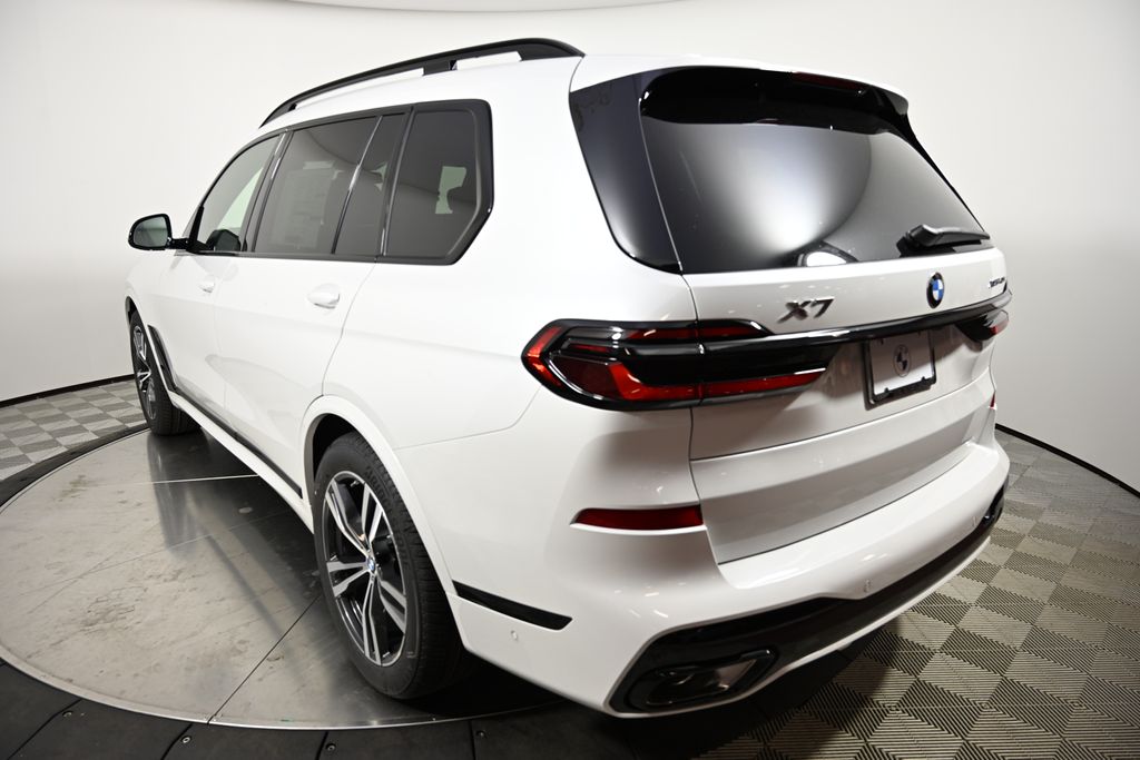New 2027 BMW X7 xDrive40i SUV