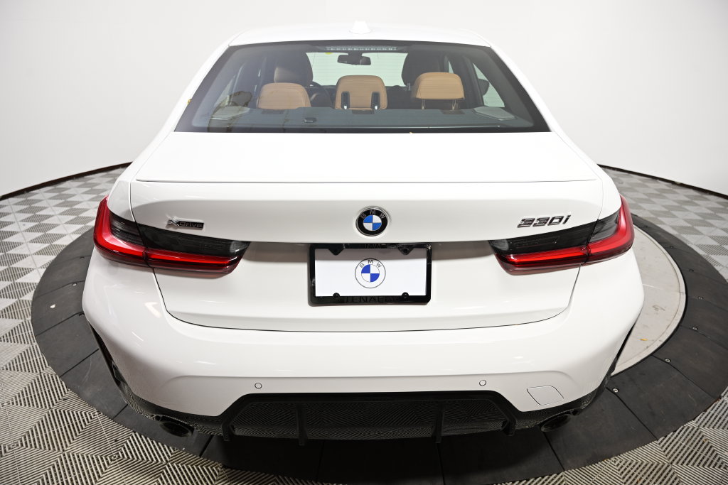 New 2026 BMW 330i xDrive Sedan