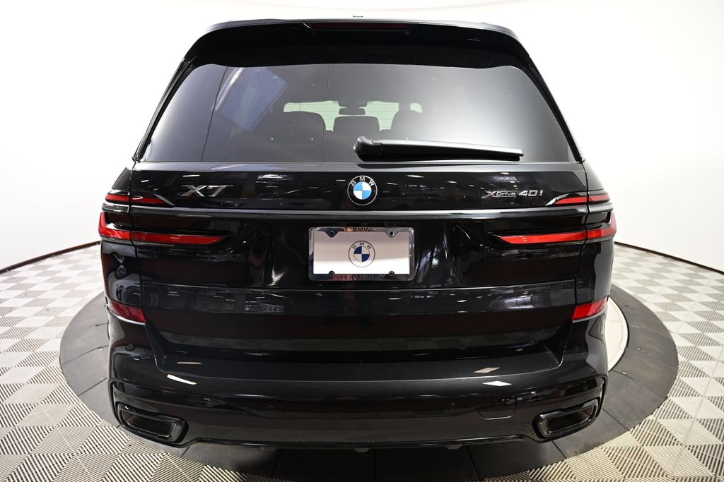 New 2027 BMW X7 xDrive40i SUV