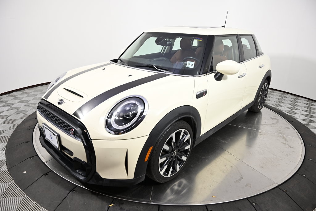 Used 2023 MINI Cooper S Signature Hatchback