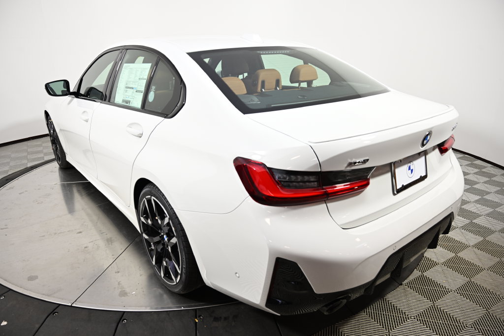 New 2026 BMW 330i xDrive Sedan