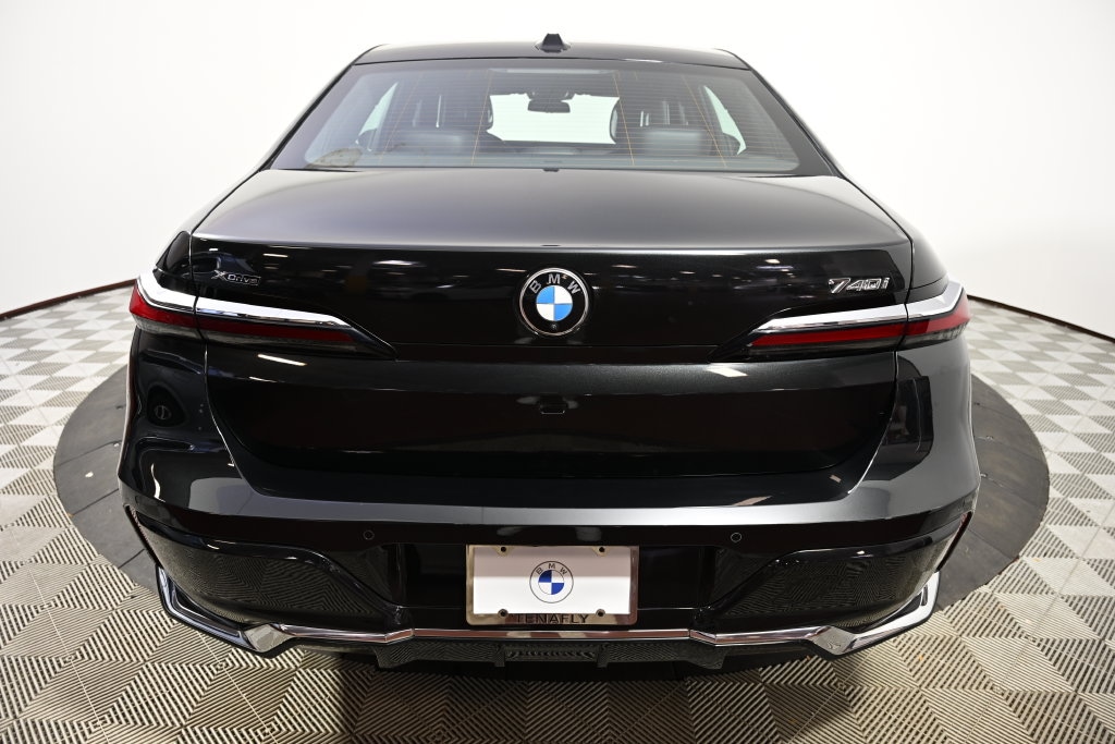 Certified 2024 BMW 7 Series 740i xDrive Sedan
