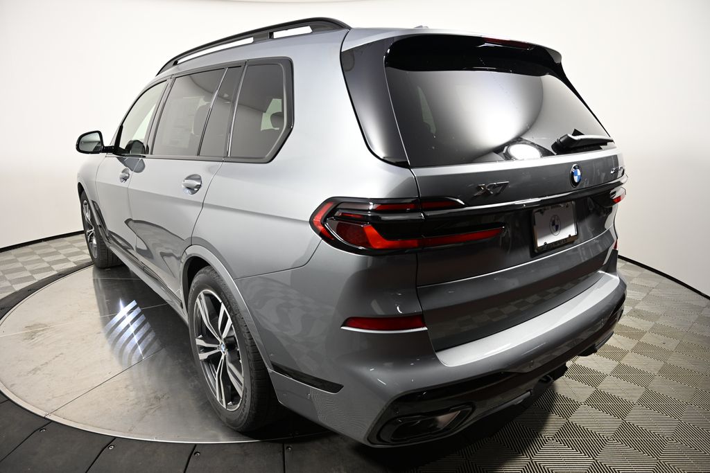 New 2027 BMW X7 xDrive40i SUV