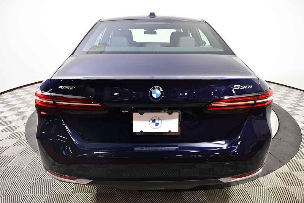 New 2027 BMW 5 Series 530i xDrive Sedan