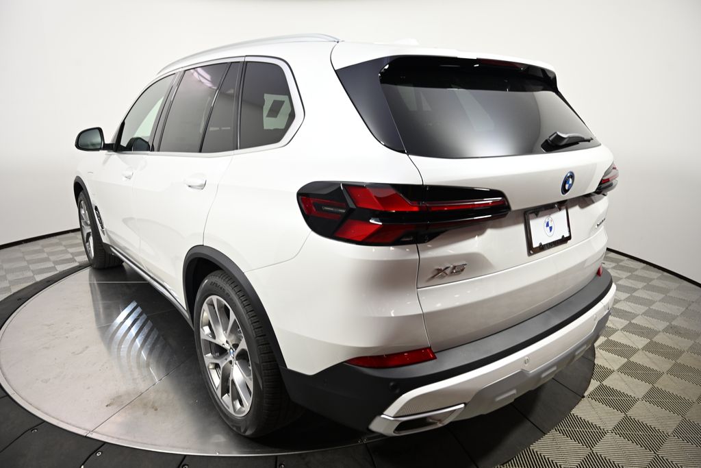New 2026 BMW X5 xDrive50e SUV