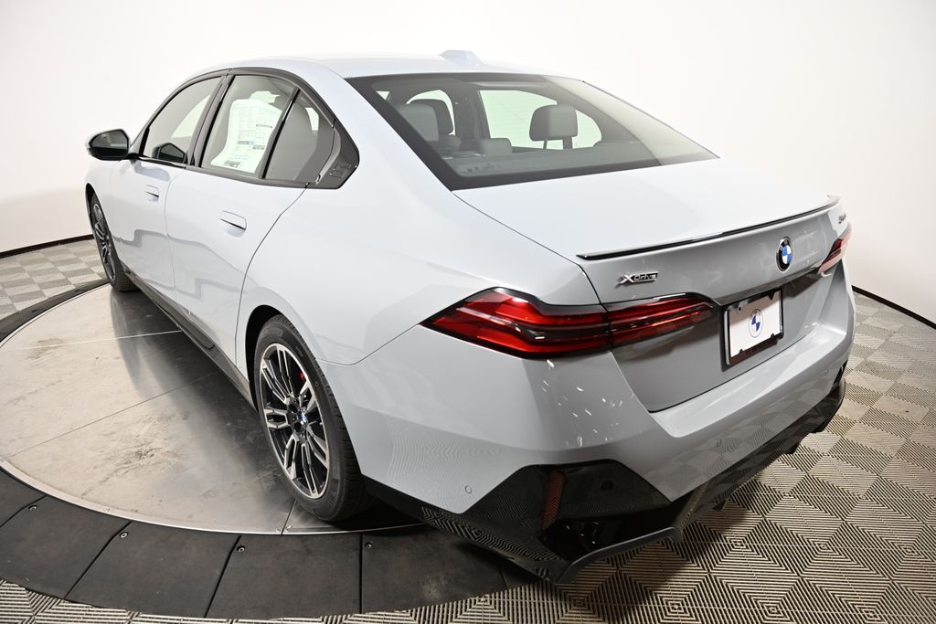 New 2027 BMW 5 Series 530i xDrive Sedan