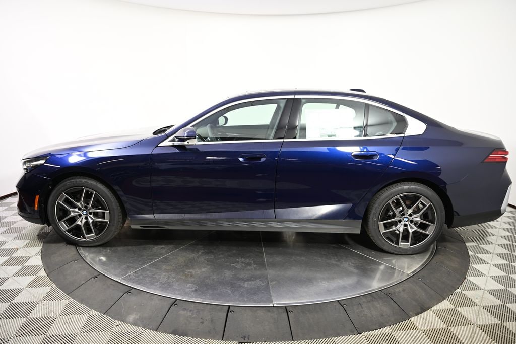 New 2027 BMW 530i xDrive Sedan