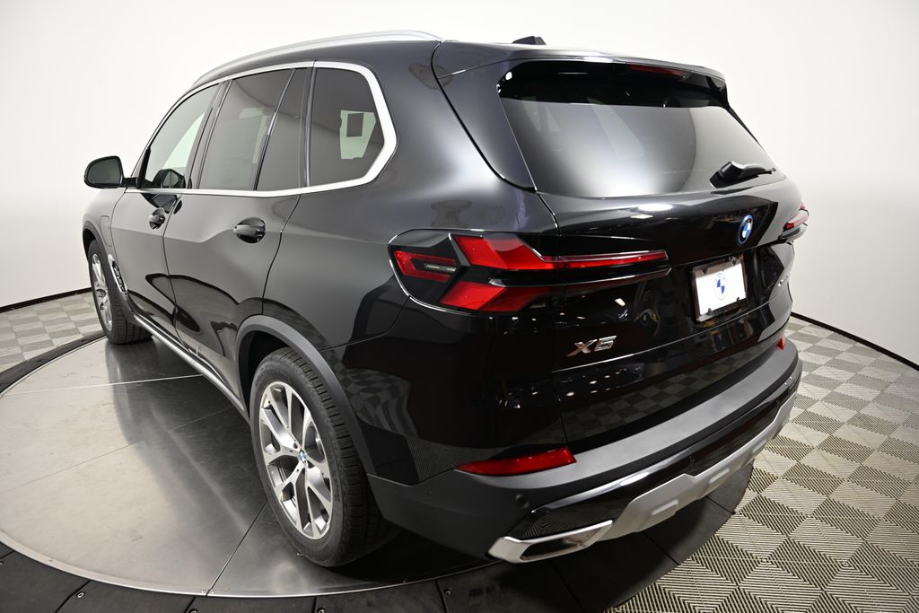 New 2026 BMW X5 xDrive50e SUV