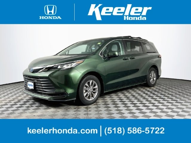 2023 Toyota Sienna