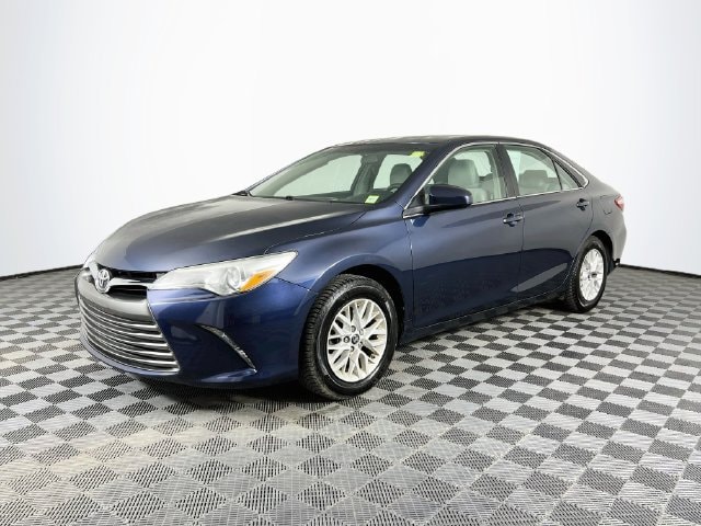Used 2017 Toyota Camry LE with VIN 4T1BF1FK3HU802757 for sale in Latham, NY