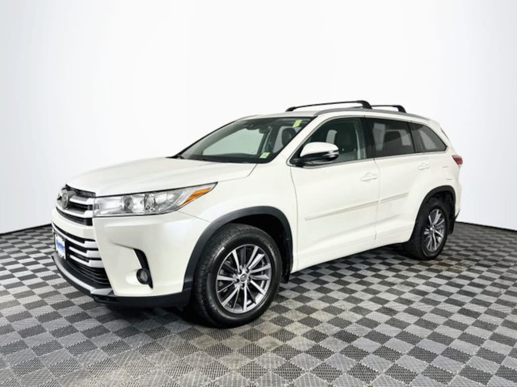 Used 2018 Toyota Highlander XLE SUV