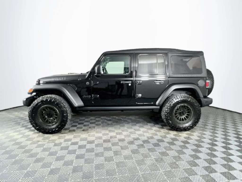 Used 2023 Jeep Wrangler Willys SUV