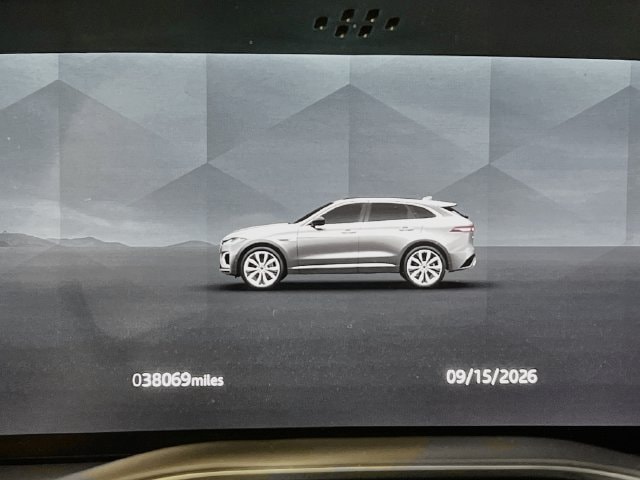2023 Jaguar F-Pace S - Photo 13
