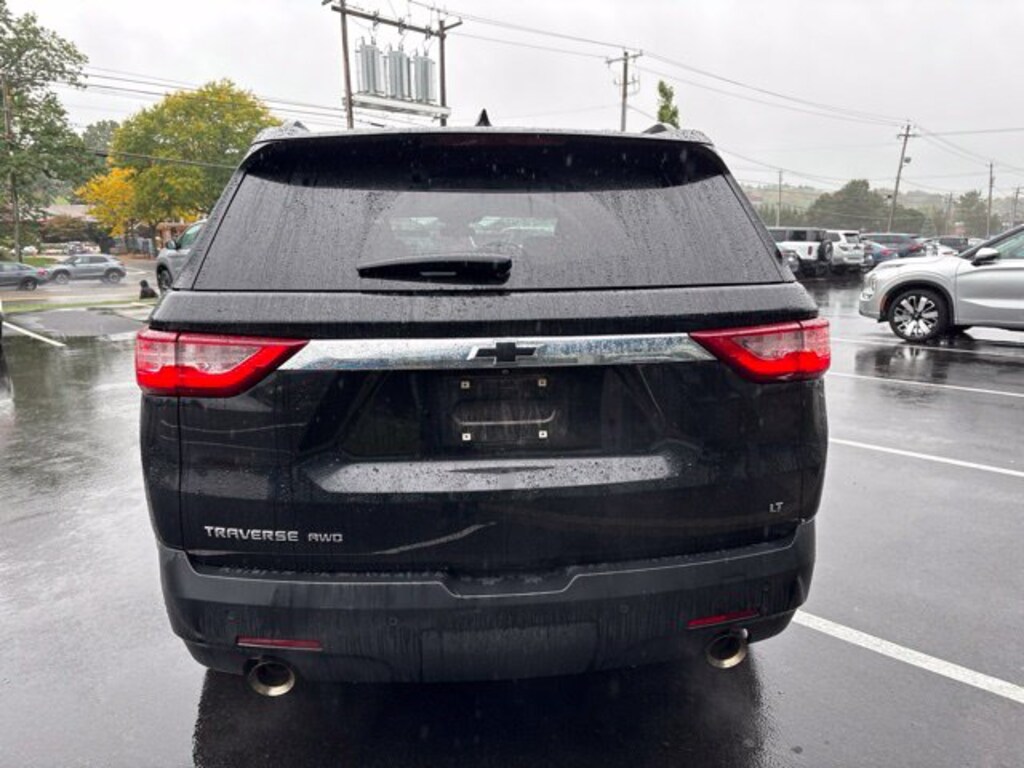 Used 2020 Chevrolet Traverse LT 1LT SUV