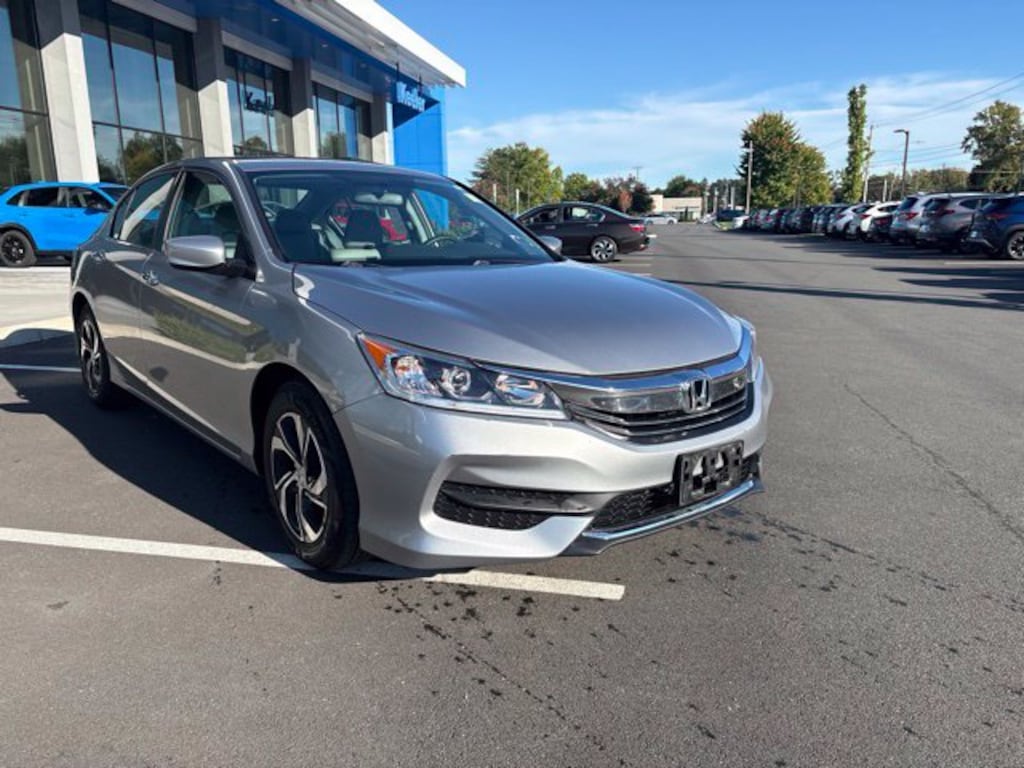 Used 2017 Honda Accord LX Sedan
