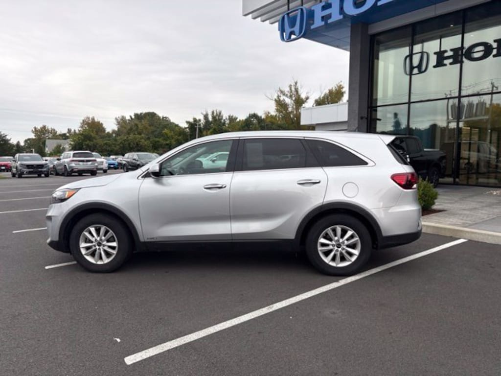 Used 2019 Kia Sorento LX SUV