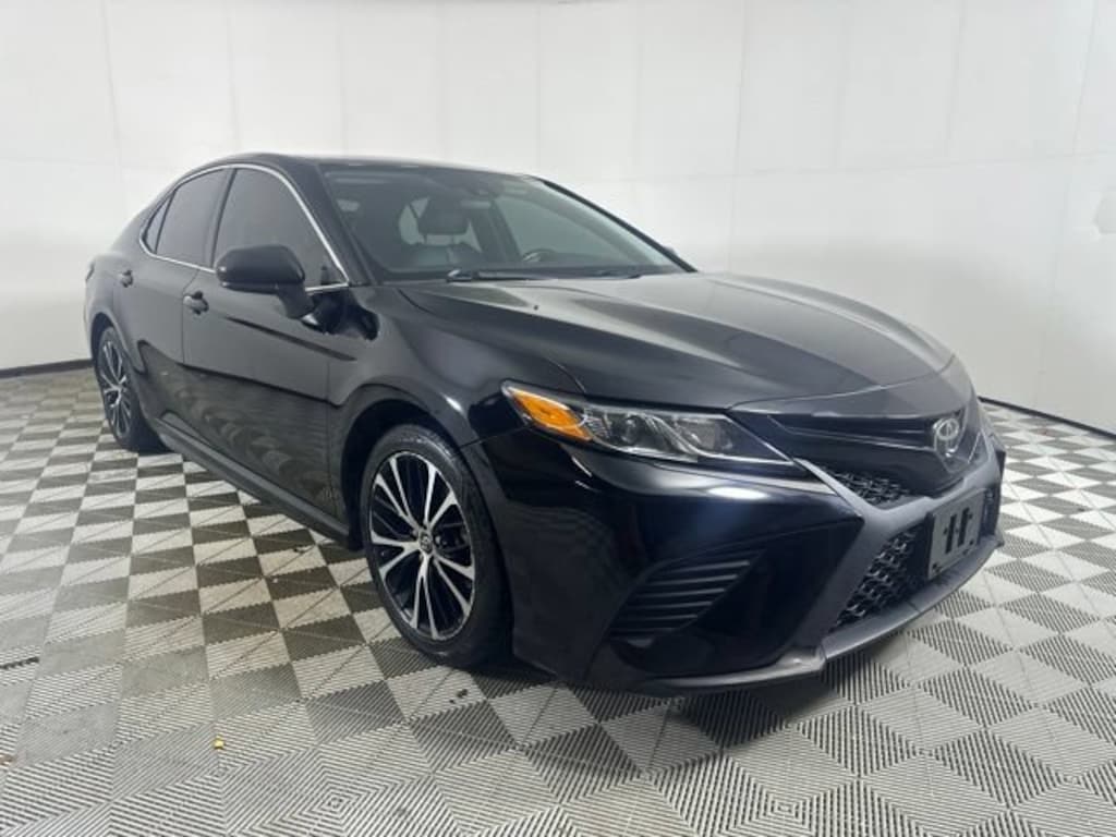 Certified 2019 Toyota Camry SE Sedan