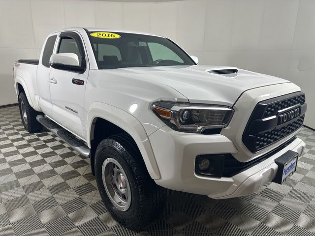 2016 Toyota Tacoma TRD Sport