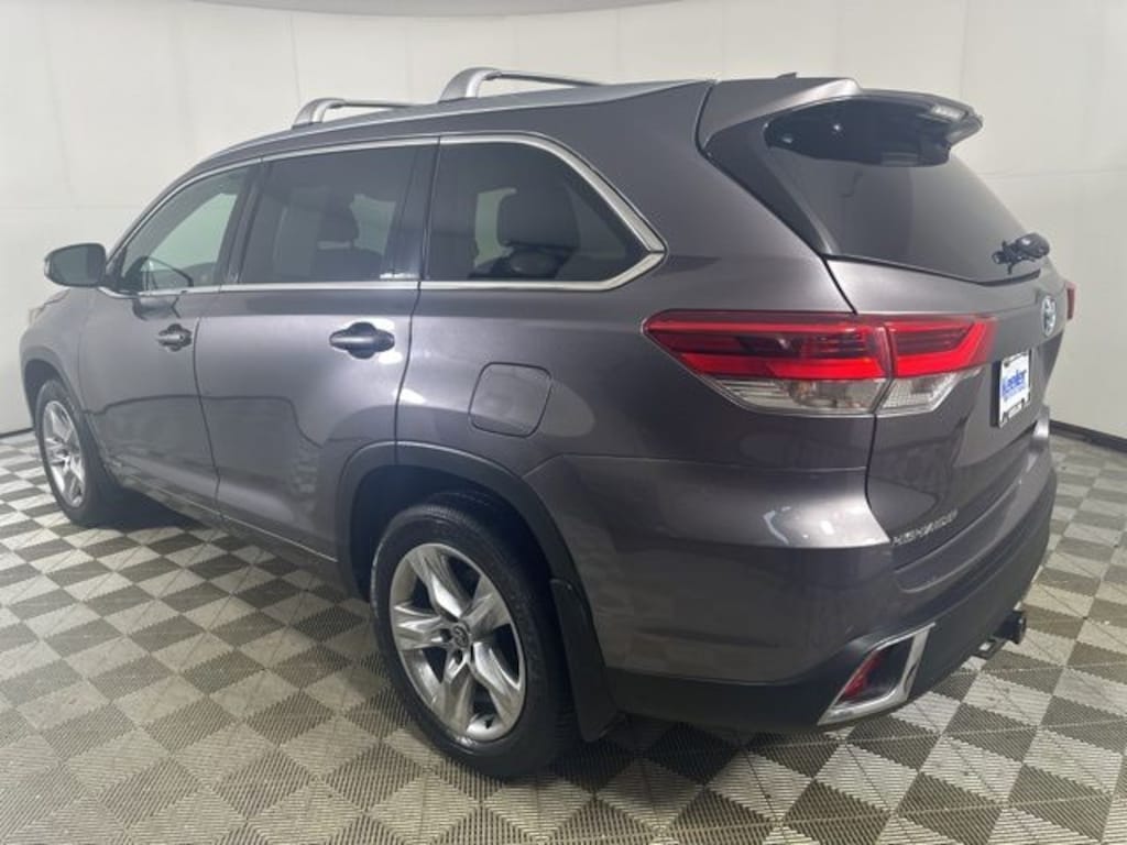 Used 2019 Toyota Highlander Hybrid SUV
