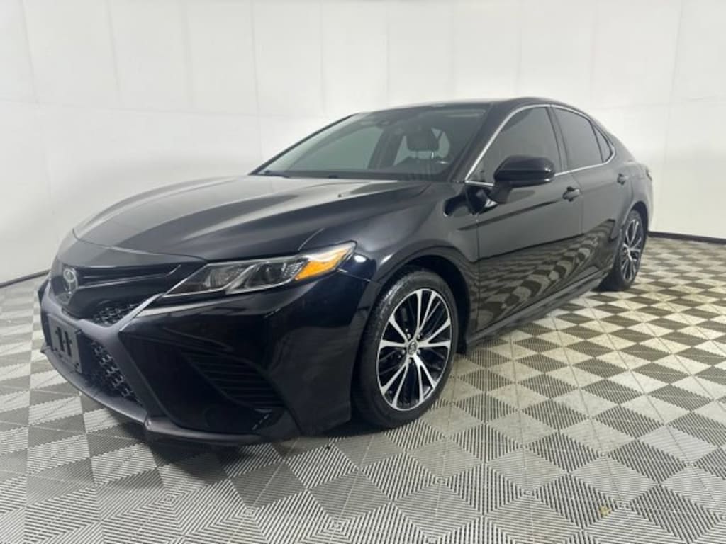 Certified 2019 Toyota Camry SE Sedan