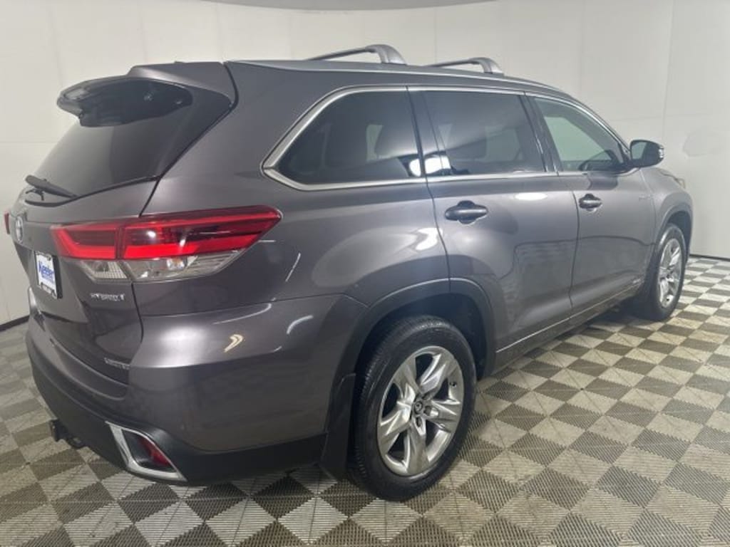 Used 2019 Toyota Highlander Hybrid SUV