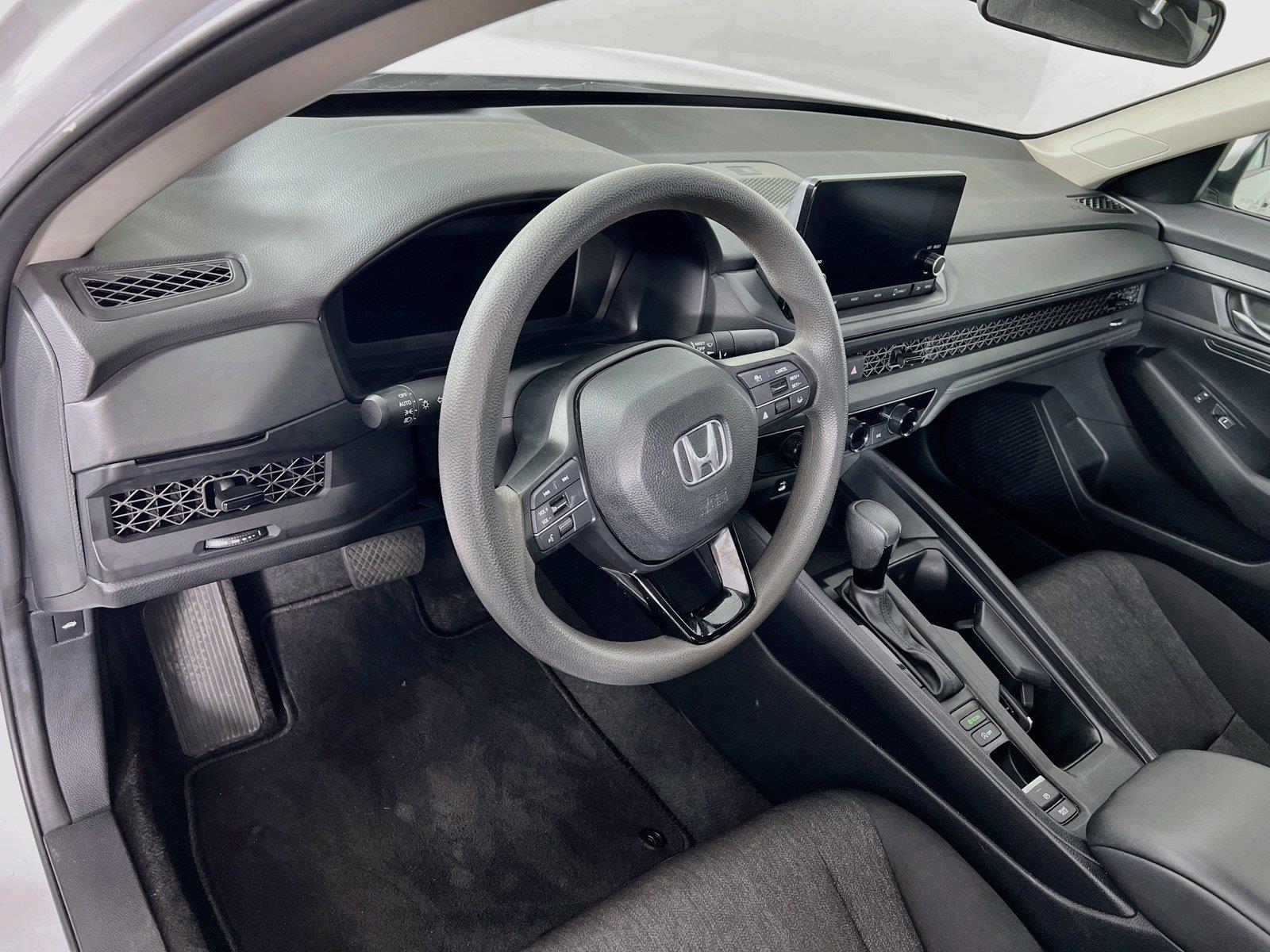 2023 Honda Accord LX - Photo 10