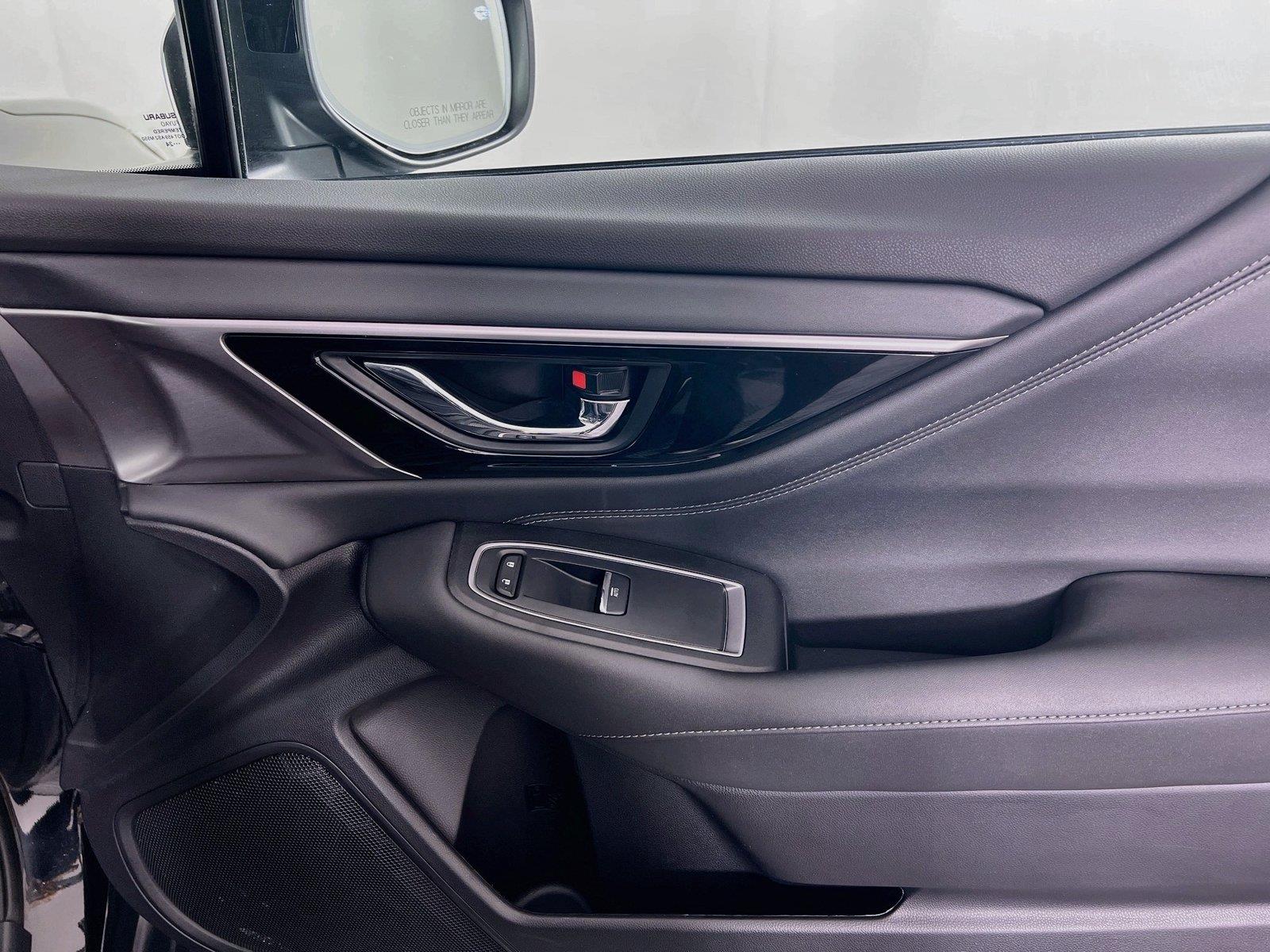 2025 Subaru Outback Touring - Photo 30