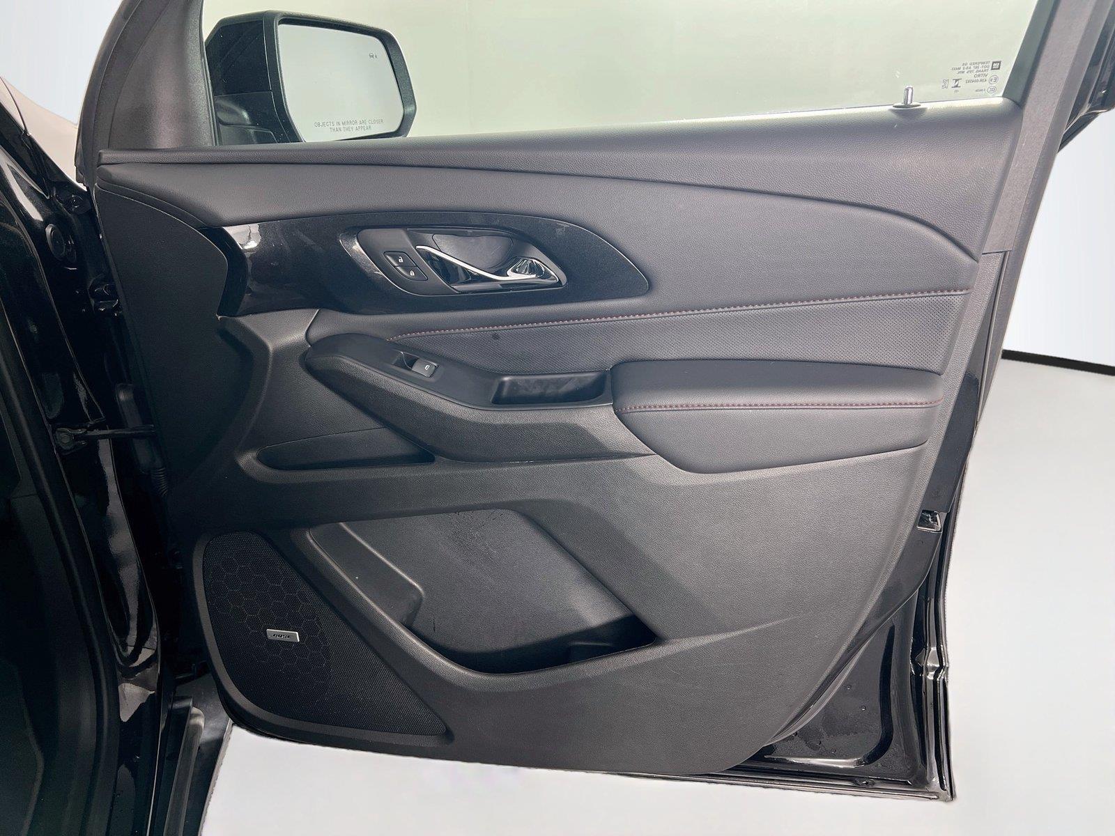 2023 Chevrolet Traverse RS - Photo 31