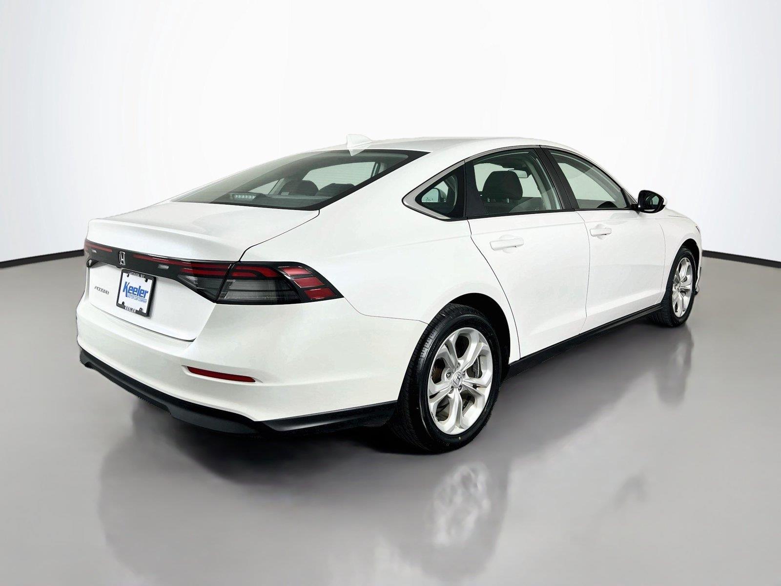 2023 Honda Accord LX - Photo 6