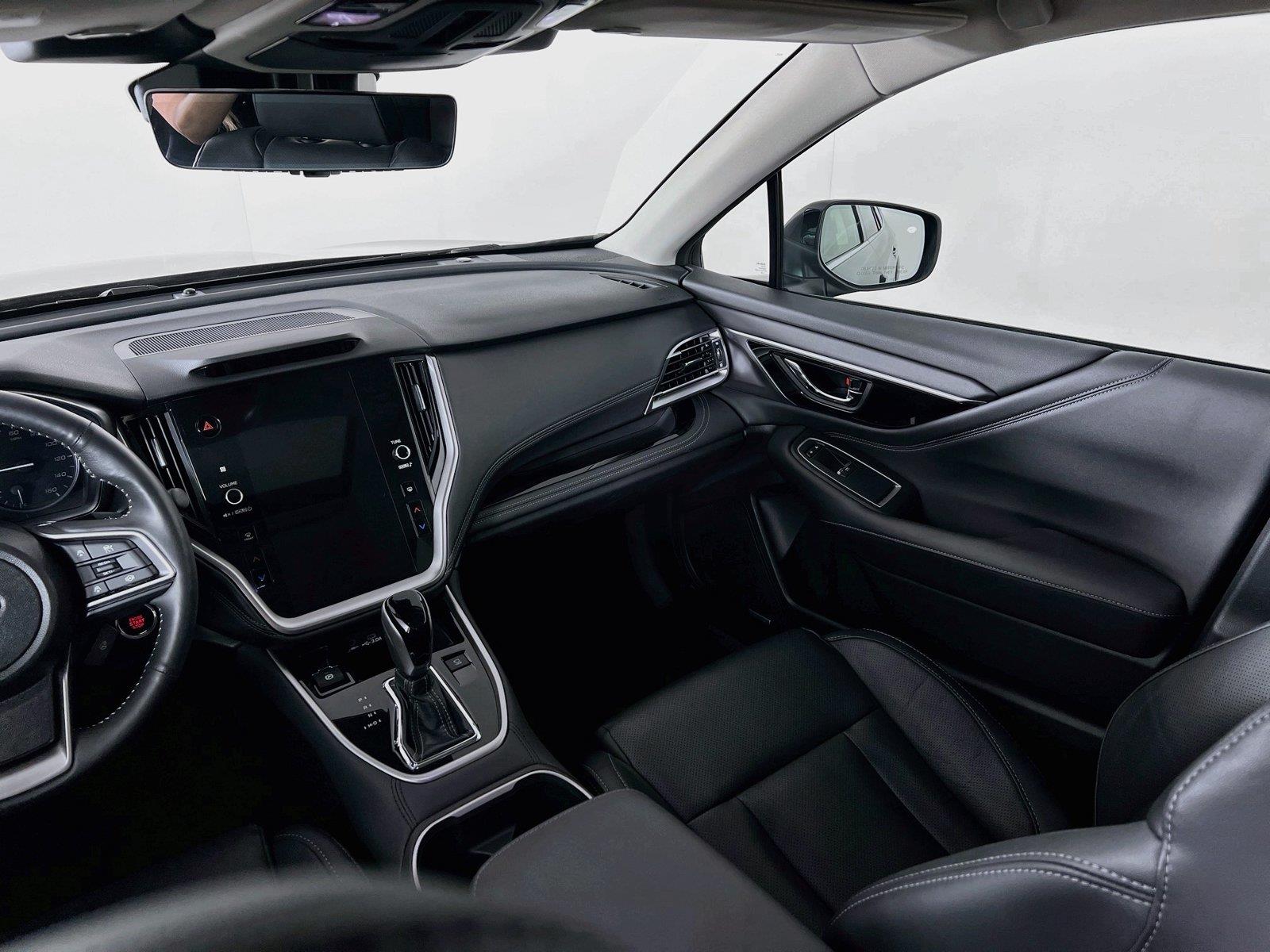 2025 Subaru Outback Touring - Photo 23