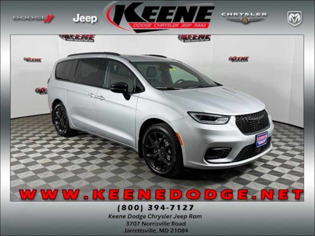 New 2026 Chrysler Pacifica LIMITED AWD Passenger Van