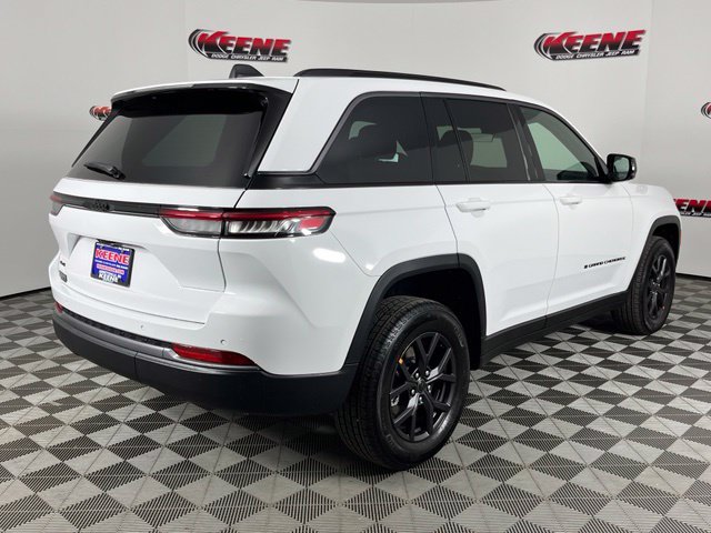 New 2027 Jeep Grand Cherokee LAREDO ALTITUDE 4X4 Sport Utility