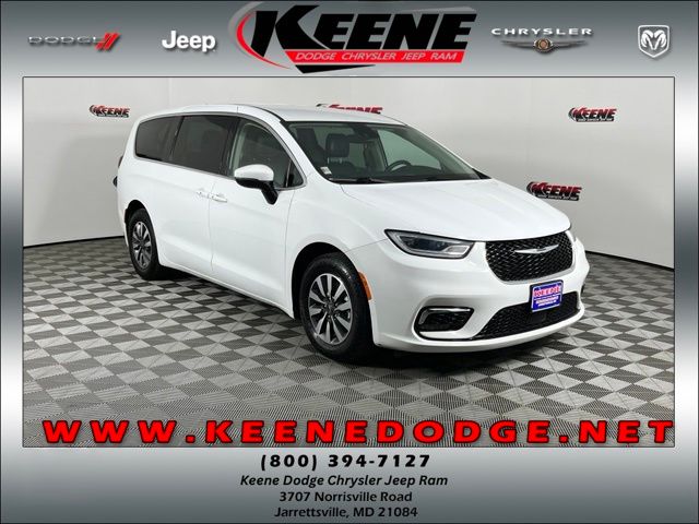 2023 Chrysler Pacifica Hybrid