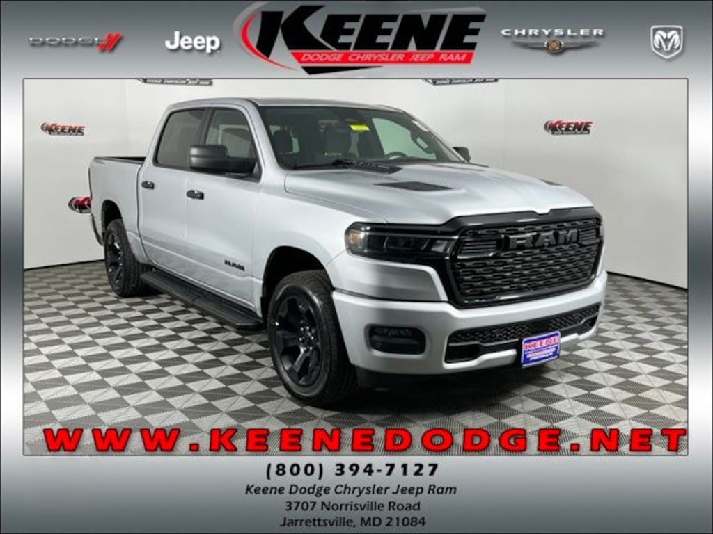 New 2026 Ram 1500 EXPRESS CREW CAB 4X4 5'7 BOX Pickup